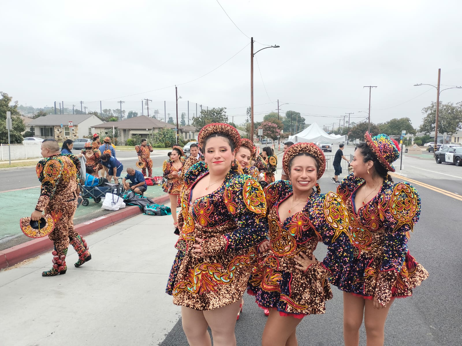 Club de Chilangos en el desfile del comité 2025. Foto 18 de 20.